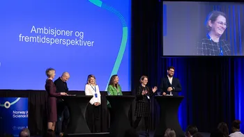 Panel discussion about&amp;#160;ambitions and future perspectives. From left: Moderator Kristin Vinje (NOKUT),&amp;#160;Bjørn&amp;#160;Atle&amp;#160;Bjørnbeth&amp;#160;(Oslo University Hospital),&amp;#160;Guro&amp;#160;Bjøntegaard (AstraZeneca),&amp;#160;Mari Sundli Tveit (The Research Council of Norway),&amp;#160;Tone Trøen (The Standing Committee on Health and Care Services, Storting) and&amp;#160;Karl Kristian Bekeng&amp;#160;(Ministry of Health and Care Services).