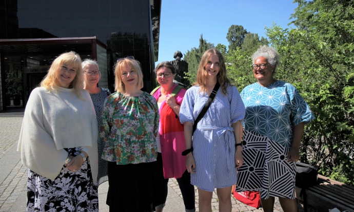 The visitors from Malmö University with ISS director Anne Cathrine da Silva 