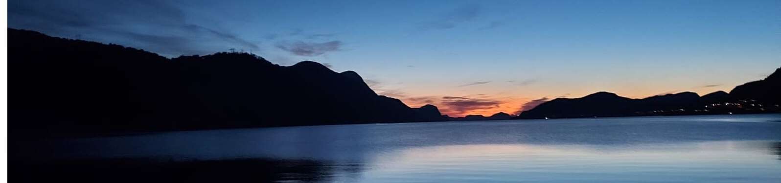 Bildet kan inneholde: blå, vann, fjellrike landformer, vannmasse, vannressurser.