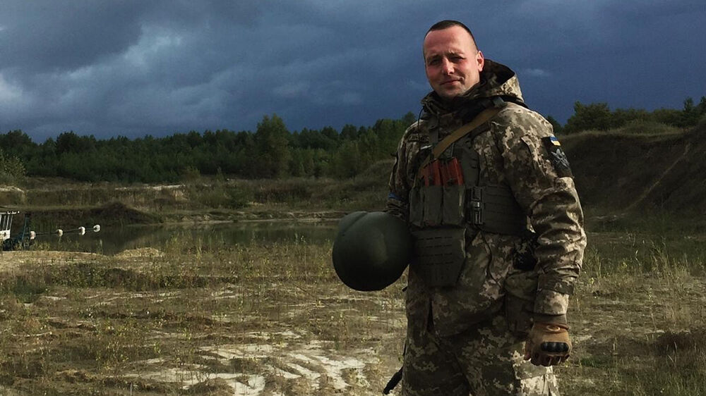 Bildet kan inneholde: militærperson, soldat, militær kamuflasje, kamuflere, militæruniform.