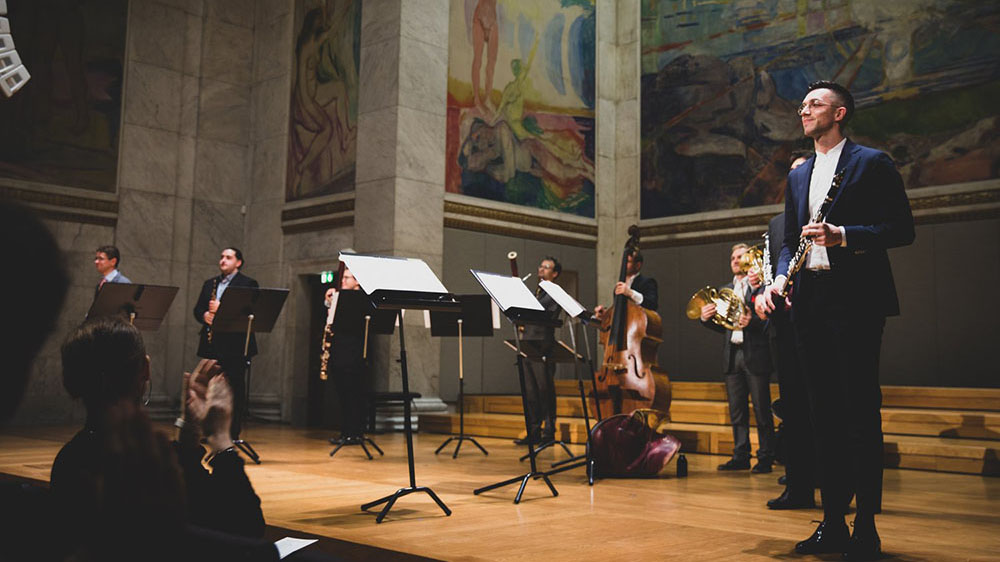 Konsertbilde fra Universitetets aula med oboist David Friedemann Strunck