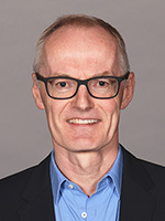 Portrettfoto av Helge Blakkisrud