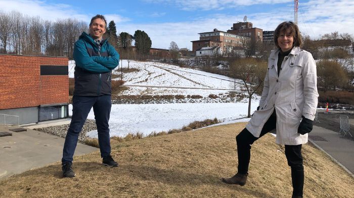 To forskere ved Forkningsparken