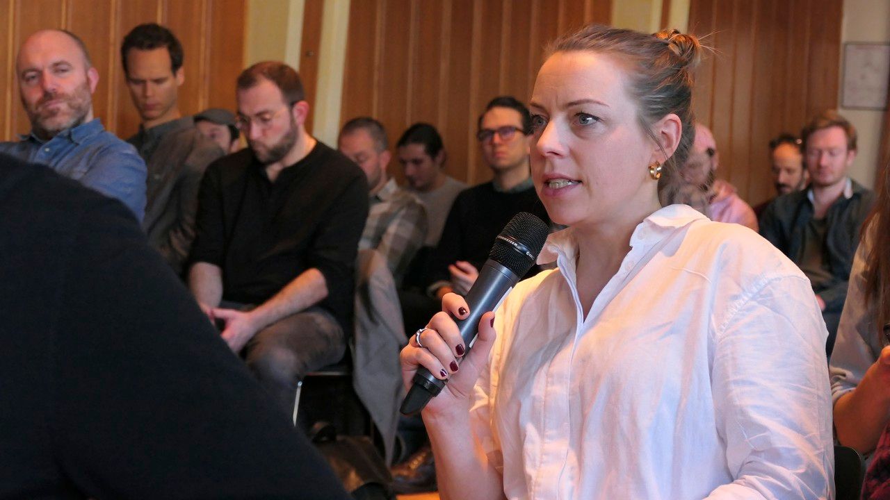 RITMO&#39;s Ragnhild Brøvig-Hanssen engaged in a lively discussion.