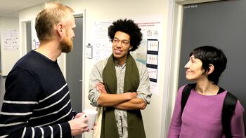 Shoulder ,Smile ,Wrist ,Afro ,Conversation.