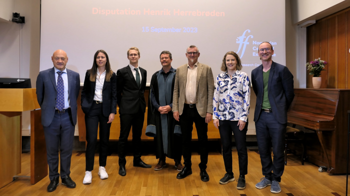 Henrik with supervisors, opponents, and disputation leader
