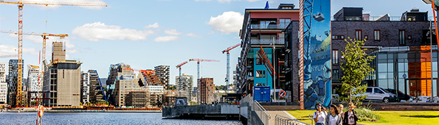 Barcode i Oslo under konstruksjon med flere heisekraner 